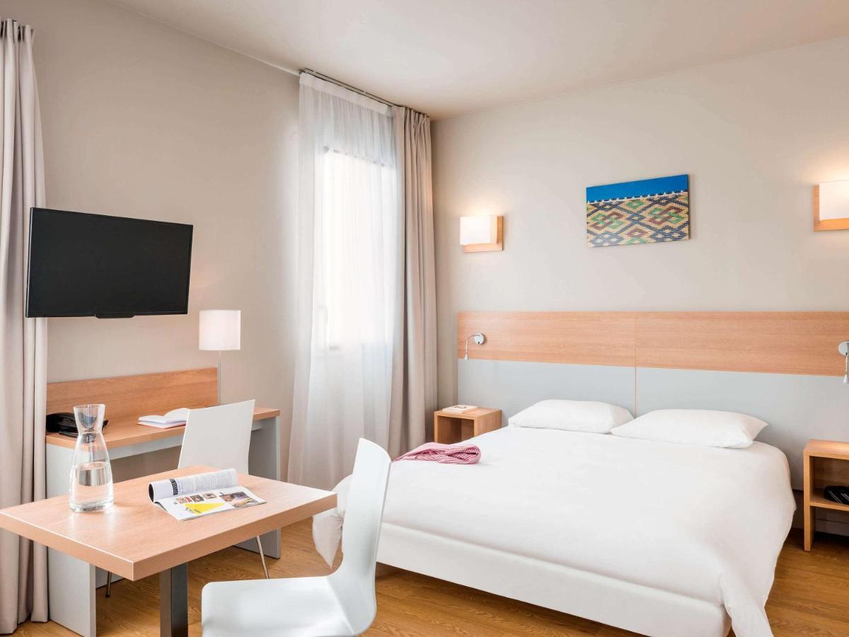Aparthotel Adagio Access Dijon Republique Exterior photo